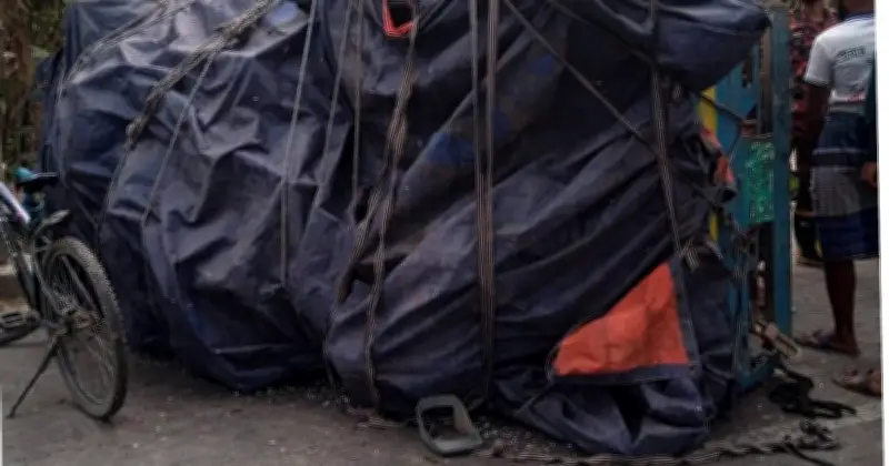 বরিশালের মুলাদীতে ট্রাক-মাহিন্দ্রা সংঘর্ষে কৃষক নিহত, ৯ জন আহত