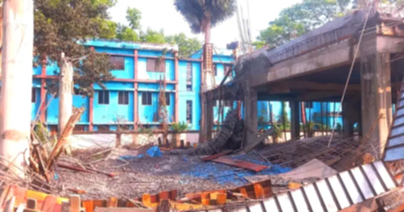জামালপুরে নির্মাণাধীন থানা ভবনের ছাদ ধসে সাত শ্রমিক আহত, চারজনের অবস্থা গুরুতর