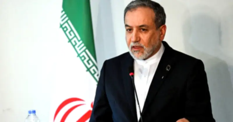 ইরানের পররাষ্ট্রমন্ত্রী আব্বাস আরাঘচি: যুক্তরাষ্ট্র-ইসরায়েলের বিরুদ্ধে যুদ্ধ চালাতে প্রস্তুত