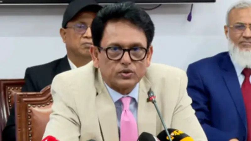 শিক্ষাপ্রতিষ্ঠানের পর্ষদ পুনঃপ্রতিষ্ঠা, ভিসি নিয়োগ ও ব্যাটল জোন প্রতিযোগিতায় মিডিয়া ব্যক্তিত্বরা