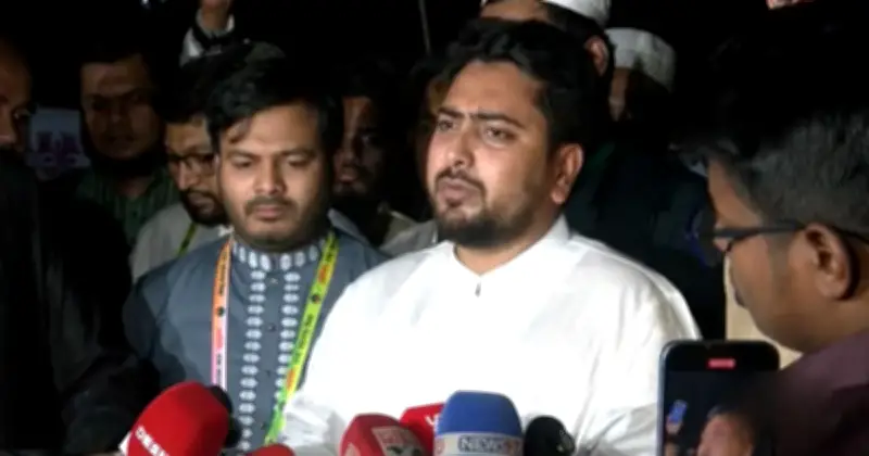 এনসিপি আহ্বায়কের দাবি: সরকার ভুল পথে চললে দলটি সঠিক পথ দেখাবে