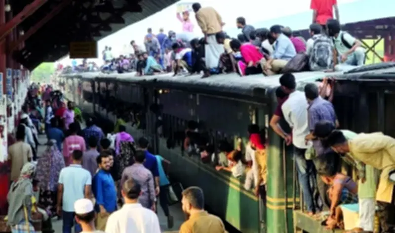 বাংলাদেশে সপ্তাহব্যাপী ঈদ ছুটি শুরু, পথ দুর্ঘটনায় পরিবারের মৃত্যু