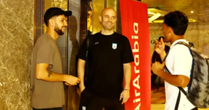 বাফুফে সভাপতির শর্ত: দুই ম্যাচ জিততে হবে, কোচ হ্যাভিয়েরের চুক্তি নিয়ে অনিশ্চয়তা