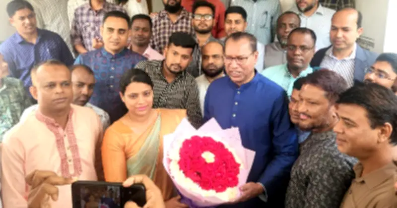 সুনামগঞ্জ জেলা পরিষদে বিএনপির মিজানুর রহমান চৌধুরীর প্রশাসক দায়িত্ব গ্রহণ