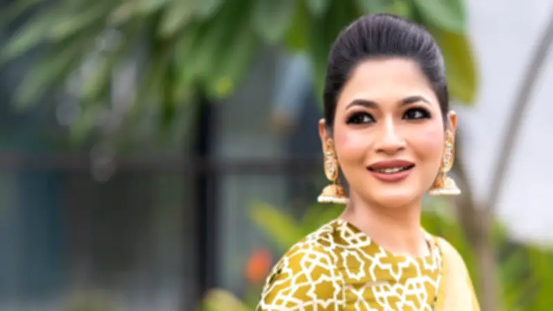 আজমেরী হক বাঁধনের ফেসবুক পোস্ট: ক্যারিয়ারের দ্বিতীয় সেরা বছর ও জীবনবোধের গভীর উপলব্ধি