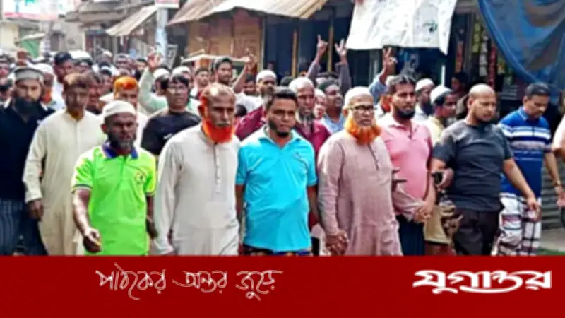 লক্ষ্মীপুরে ছাত্রদলের নেতাদের বিরুদ্ধে ইউপি চেয়ারম্যানকে কার্যালয় থেকে বের করে তালা দেওয়ার অভিযোগ