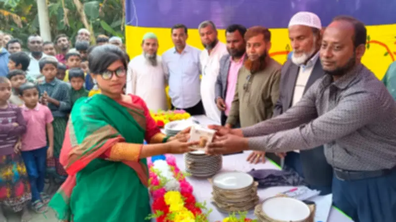 মিম আক্তারের স্বপ্ন: মায়ের পদাঙ্ক অনুসরণ করে আদর্শ শিক্ষক হওয়ার আকাঙ্ক্ষা