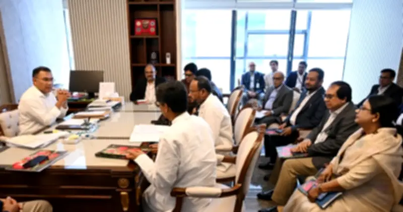 প্রধানমন্ত্রী তারেক রহমানের নির্দেশ: কৃষক কার্ড প্রণয়নে জোরদার উদ্যোগ