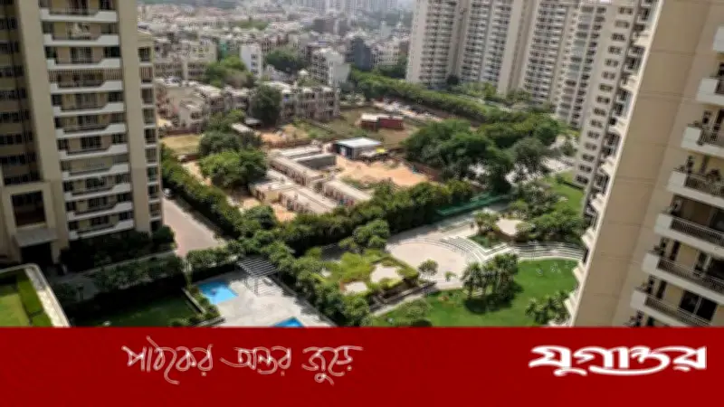 গুরুগাঁওয়ে দুই বছরের কন্যাকে নিয়ে ২৩ তলা থেকে ঝাঁপ দিয়ে বাবা-মেয়ের মৃত্যু