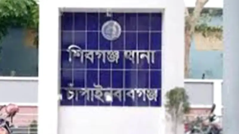 চাঁপাইনবাবগঞ্জে সড়ক দূর্ঘটনায় শিশু নিহত, নৌপরিবহন প্রতিমন্ত্রী লঞ্চের ভাড়া কমিয়েছেন