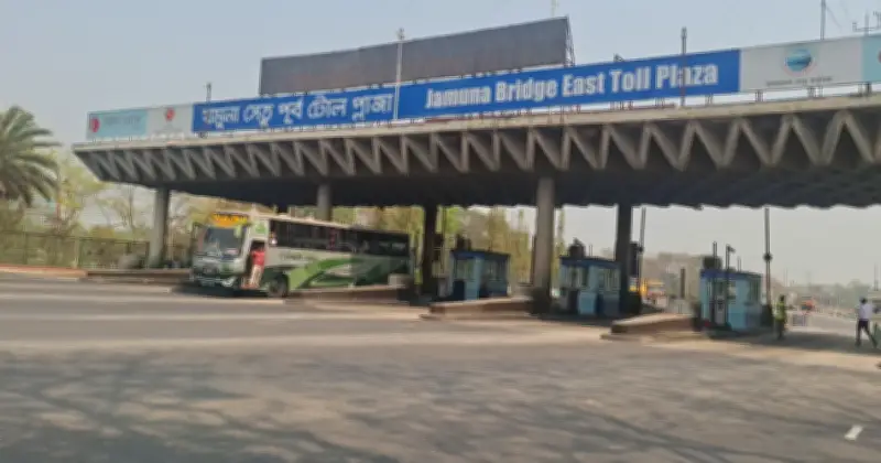 ঈদের যাত্রায় জামুনা সেতুতে ২৪ ঘণ্টায় ২৮ লাখ টাকা টোল আদায়
