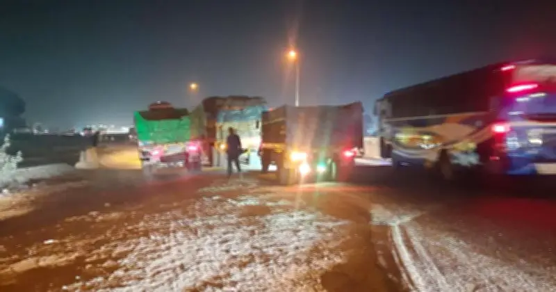 ঈদযাত্রায় যমুনা সেতুতে যানবাহনের চাপ বাড়লেও নেই যানজট, স্বস্তিতে ঘরে ফিরছে মানুষ