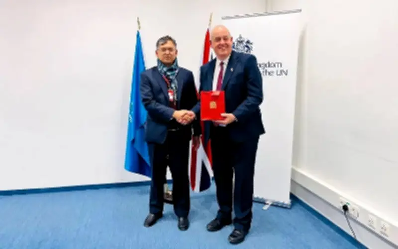 বাংলাদেশ-যুক্তরাজ্য বৈঠকে নিরাপত্তা সহযোগিতা ও রোহিঙ্গা প্রত্যাবাসনে আলোচনা