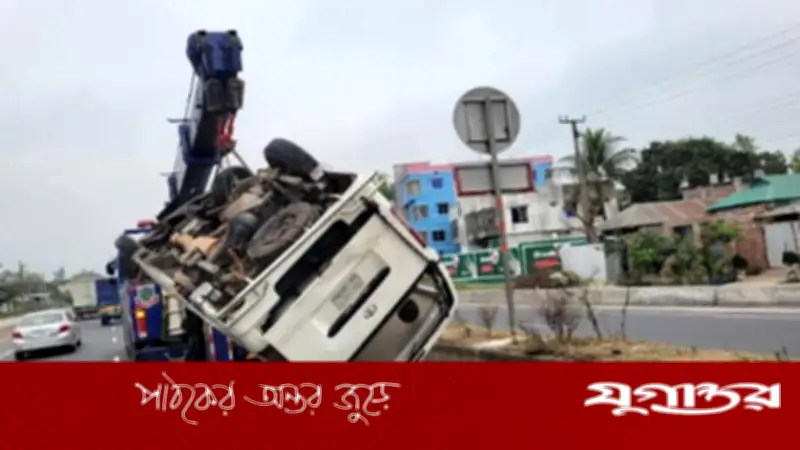 বগুড়ার শেরপুরে মাইক্রোবাসের গ্যাস সিলিন্ডার বিস্ফোরণে ৩ নিহত, আহত ৯