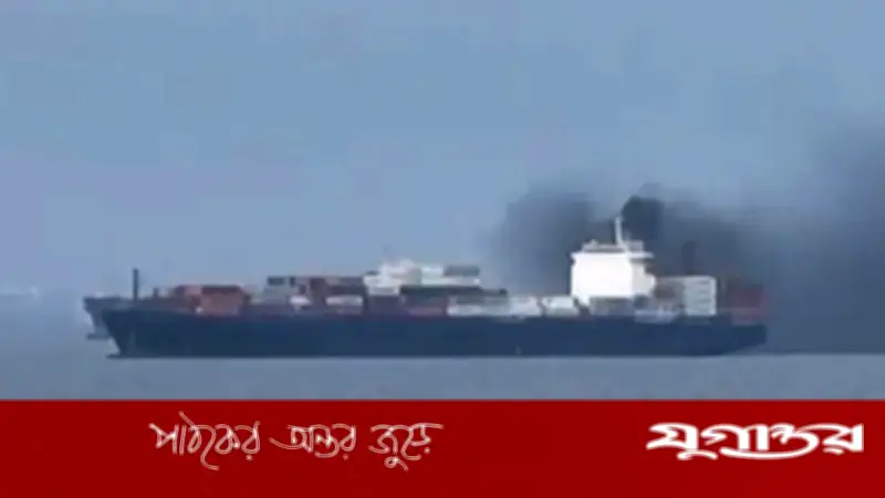 হরমুজ প্রণালীতে ইরানের নিয়ন্ত্রণ: যুক্তরাষ্ট্রের নিষেধাজ্ঞাকে চ্যালেঞ্জ করে তেল রপ্তানি বাড়াচ্ছে