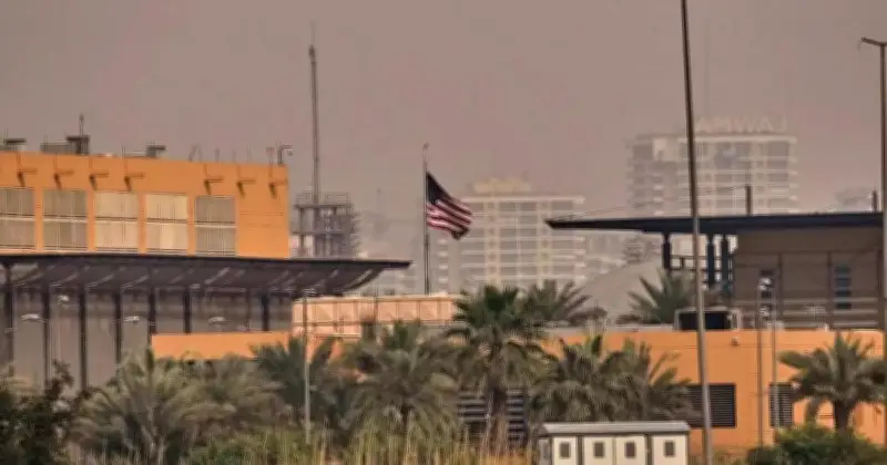 ইরাকের বাগদাদে মার্কিন দূতাবাসে আবারও হামলা, সি-র্যাম প্রতিরক্ষা ব্যর্থ