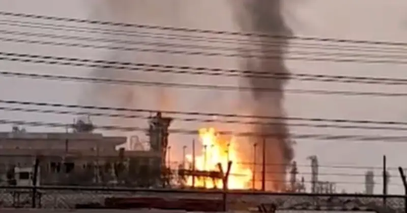 ইরানের হুমকি: সৌদি, আমিরাত ও কাতারের তেল-গ্যাস স্থাপনায় হামলার সতর্কতা