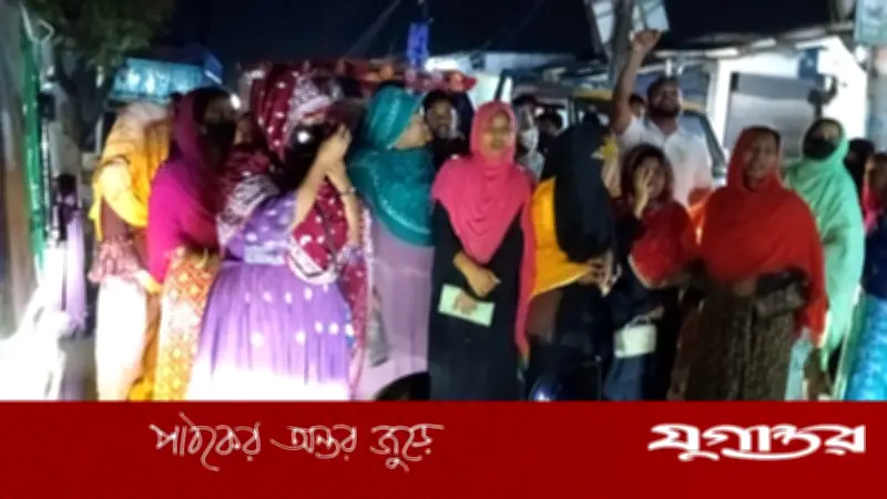 ঈদে ঢাকা-টাঙ্গাইল মহাসড়কে বৃষ্টি ও যানজটে নাকাল যাত্রীরা