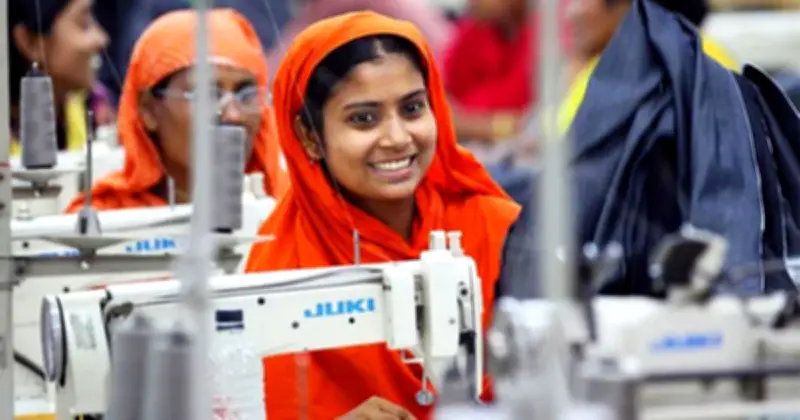ঈদে তৈরি পোশাক খাতে স্বস্তি: শতভাগ বেতন-বোনাস পরিশোধে ইতিবাচক পরিবর্তন