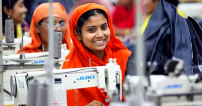 ঈদে পোশাকশ্রমিকদের বেতন-বোনাস প্রাপ্তিতে অভূতপূর্ব সাফল্য, কেন্দ্রীয় ব্যাংকের ভূমিকা মুখ্য