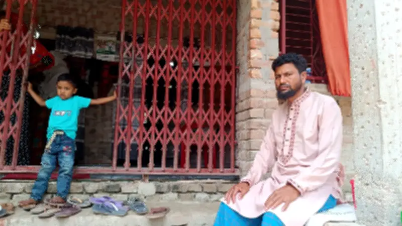 সড়ক দুর্ঘটনায় দুই মেয়ে, মা ও শাশুড়িকে হারিয়ে শোকে স্তব্ধ আবদুস সালাম মোড়ল