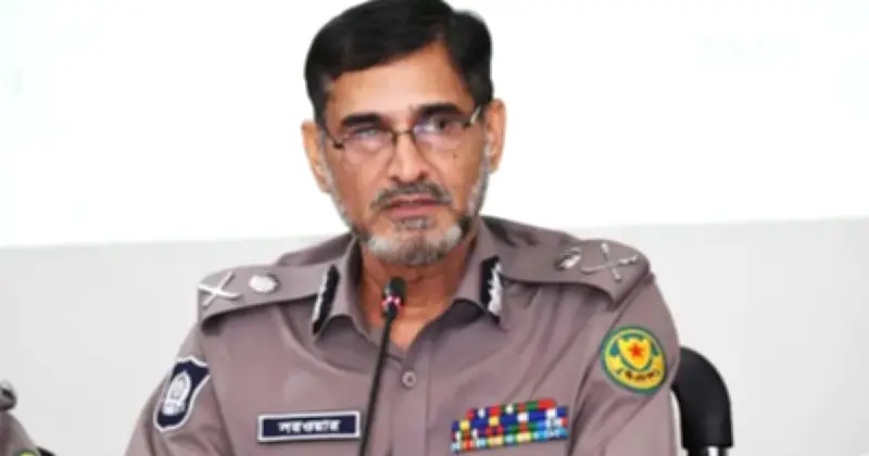 ঈদুল ফিতরে ঢাকায় কঠোর নিরাপত্তা: জাতীয় ঈদগাহে ৩৫ হাজারের বেশি মুসল্লি