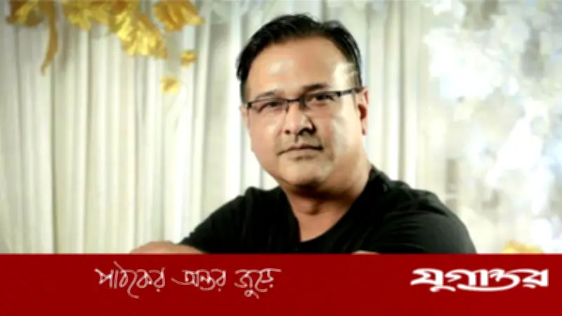 আসিফ আকবরের স্বীকারোক্তি: শপিংয়ে বেরসিক, উপহারেই স্বয়ংসম্পূর্ণ