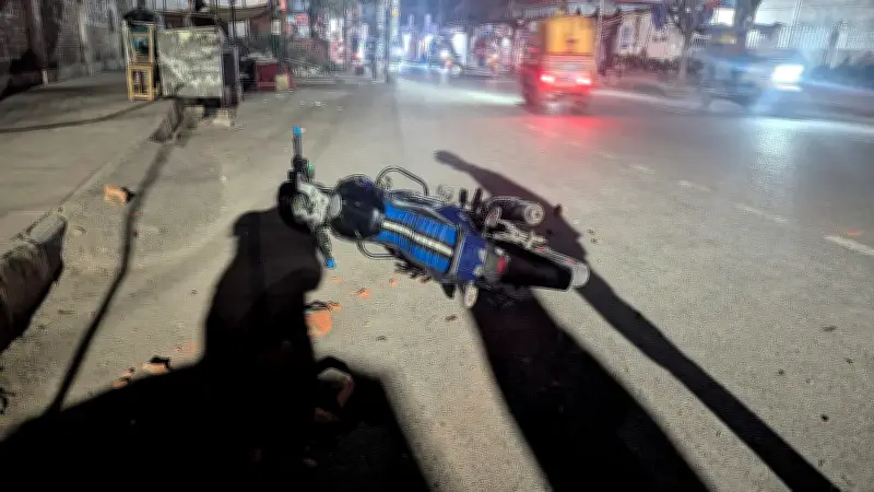 রাজশাহীতে জামায়াতের দুই নেতার সংঘর্ষ, মোটরসাইকেল ভাঙচুর ও আহতের ঘটনা