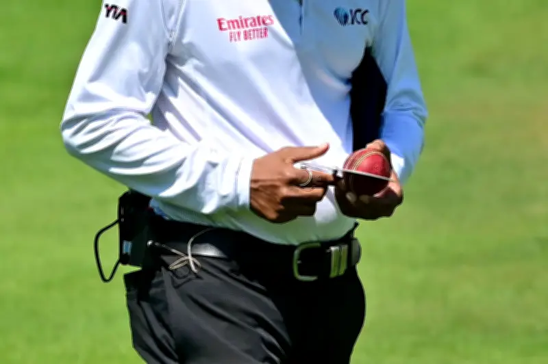 মধ্যপ্রাচ্য যুদ্ধের প্রভাবে ইংল্যান্ডে ডিউক ক্রিকেট বল সরবরাহে সংকট