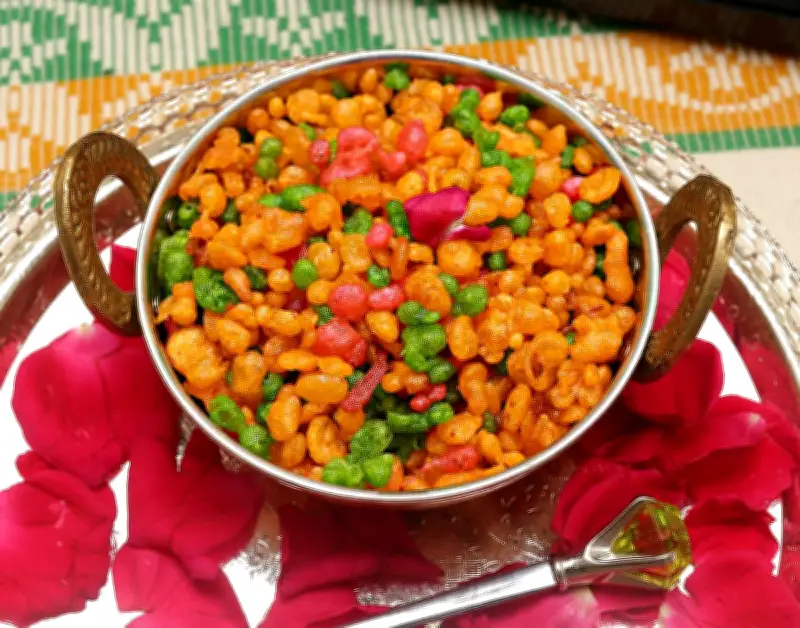 ইফতারে সুস্বাদু বুন্দিয়া তৈরির সহজ রেসিপি ও প্রণালি