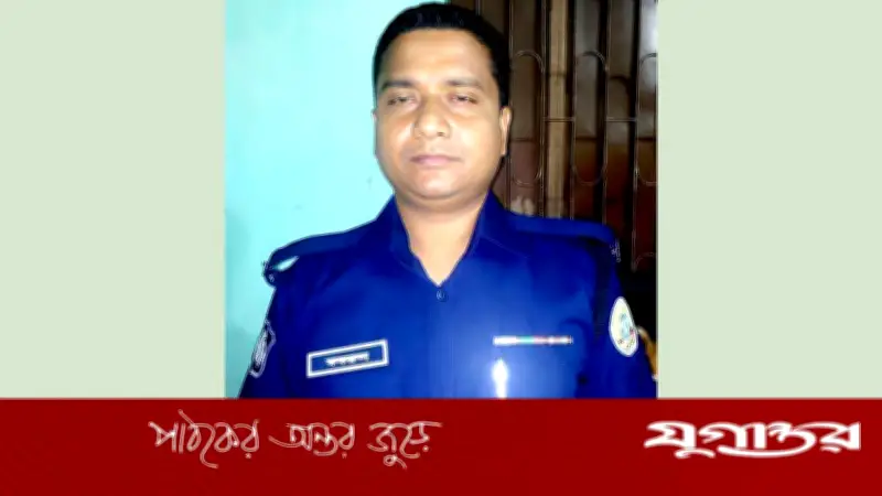 মেঘনায় স্পিডবোট দুর্ঘটনায় অস্ত্রসহ পুলিশ সদস্য নিখোঁজ, উদ্ধার অভিযান অব্যাহত