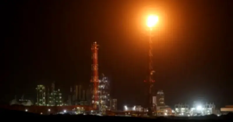 ইরানের ক্ষেপণাস্ত্র হামলায় ইসরায়েলের হাইফা তেল শোধনাগার আক্রান্ত, বিদ্যুৎ ব্যাহত