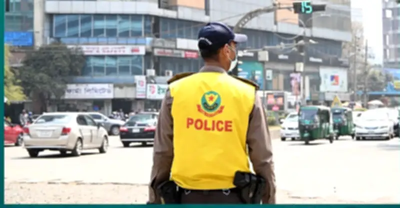 ঈদে ঢাকার নিরাপত্তায় ১৬ হাজার পুলিশ-র‍্যাব সদস্য, ট্রাফিক পুলিশও অস্ত্রধারী