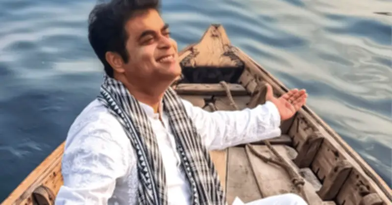 বিপ্লব সাহার কণ্ঠে নজরুলের চার নাতে রাসুলের ম্যাশআপ, ঈদে বিশেষ উপহার