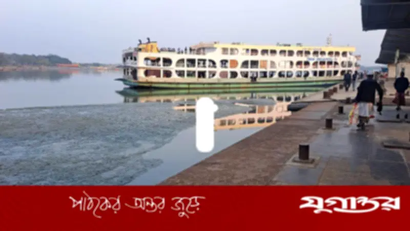 পটুয়াখালীতে নদীতে ডুবোচর সংকট: লঞ্চ চলাচল ব্যাহত, ঈদযাত্রায় ভোগান্তির শঙ্কা