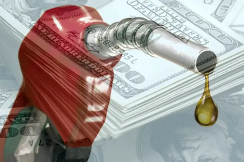 মধ্যপ্রাচ্য যুদ্ধে জ্বালানি সংকট: সরকার ঋণ নিয়ে আমদানি বাড়ানোর চেষ্টা