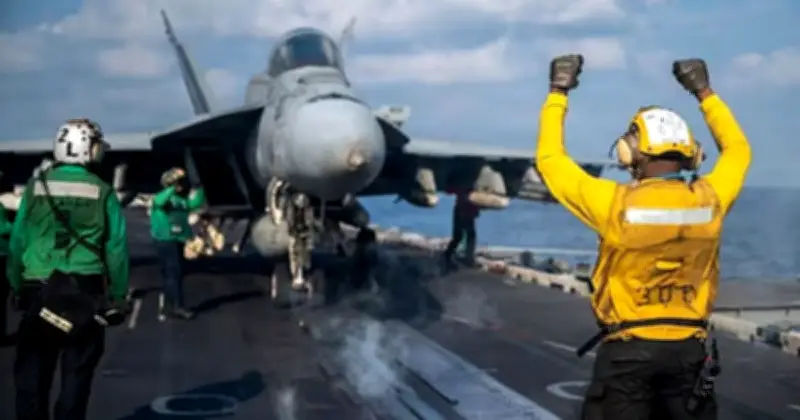 মধ্যপ্রাচ্যে যুক্তরাষ্ট্রের সামরিক উপস্থিতি বাড়ছে, ইরান সংঘাতের প্রেক্ষাপটে হাজার হাজার নৌসেনা মোতায়েন