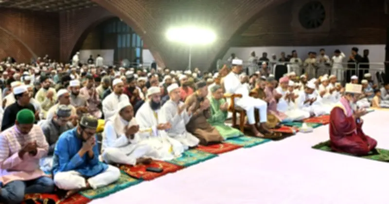 জাতীয় সংসদ ভবনের টানেলে অনুষ্ঠিত হলো ঈদুল ফিতরের জামাত