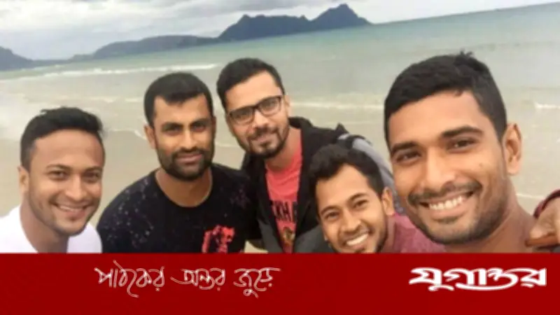 ঈদুল ফিতরে তামিম-মাশরাফির শুভেচ্ছা: ক্রিকেট তারকাদের বার্তায় উচ্ছ্বাস