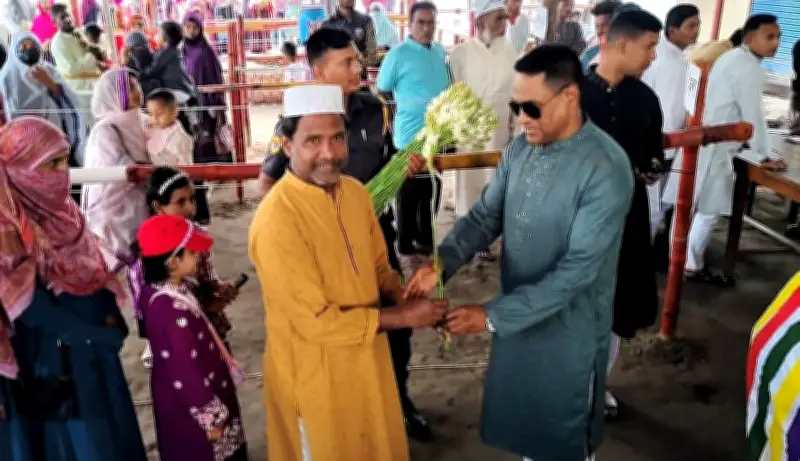 রাজশাহী কেন্দ্রীয় কারাগারে ঈদে বন্দী ও দর্শনার্থীদের ফুল ও পায়েস দিয়ে অভ্যর্থনা