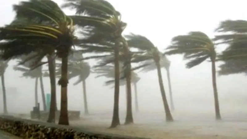 ঝড়ো হাওয়া ও বজ্রবৃষ্টির শঙ্কায় নদীবন্দরে সতর্কতা, ইরানে ইউরেনিয়াম কেন্দ্রে হামলা
