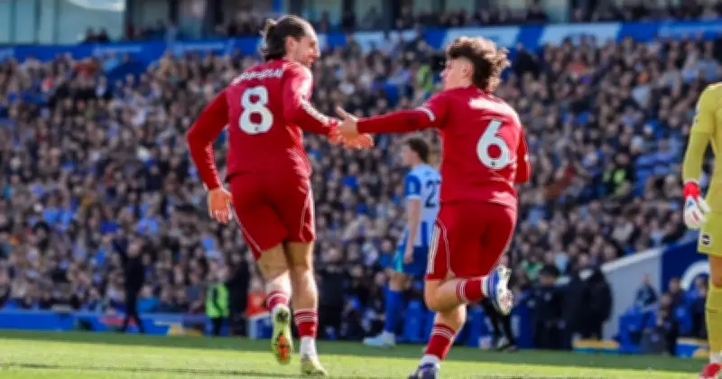 প্রিমিয়ার লিগে লিভারপুলের হারের ধারা অব্যাহত, ব্রাইটনের কাছে ২-১ গোলে পরাজয়