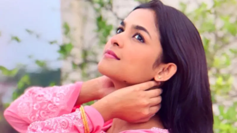 ঈদে সাদিয়া আয়মানের ফুরফুরে মেজাজ, নতুন ছবিতে ভক্তদের উচ্ছ্বাস