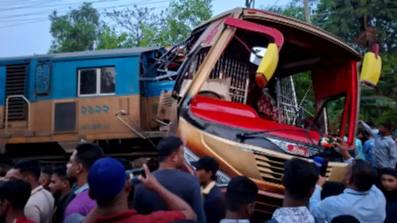 চট্টগ্রামে রেল যোগাযোগ স্বাভাবিক, কুমিল্লায় বাস-ট্রেন সংঘর্ষে দুই গেটম্যান বরখাস্ত