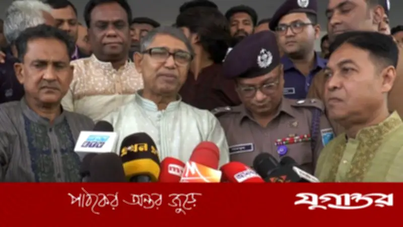 মুক্তিযুদ্ধ মন্ত্রী আহমেদ আযম খানের ঘোষণা: গণতান্ত্রিক বাংলাদেশের যাত্রা শুরু