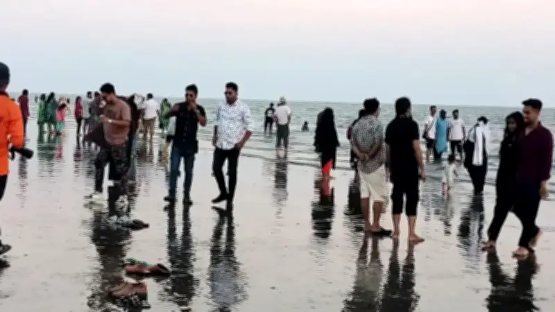 স্বাধীনতা দিবসে প্রধানমন্ত্রীর শ্রদ্ধা নিবেদন, বিএনপির কর্মসূচি ও নানা ঘটনা