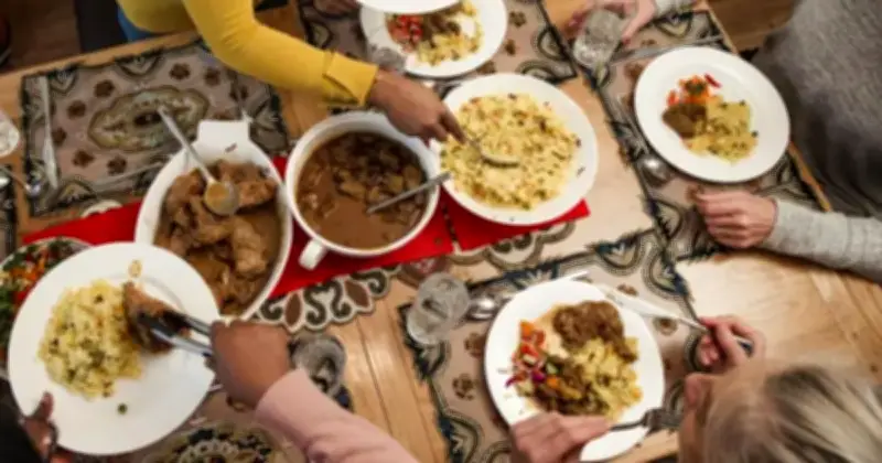 ঈদের আনন্দে স্বাস্থ্য সুরক্ষা: গ্যাস ও বদহজম এড়াতে জরুরি পরামর্শ