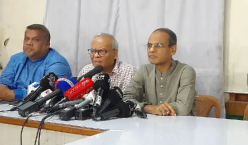 স্বাধীনতা দিবসে বিএনপির কর্মসূচি: সাভারে শ্রদ্ধা, নয়াপল্টনে সংবাদ সম্মেলন