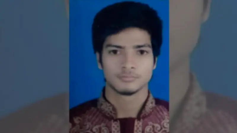 চাঁদরাতে পিটিয়ে হত্যা, ইসরায়েলের ৯২% ক্ষেপণাস্ত্র প্রতিহত, পিএসএল দর্শকশূন্য অনুষ্ঠিত হবে