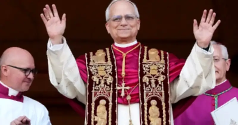 মধ্যপ্রাচ্যের যুদ্ধকে 'কলঙ্কজনক' বললেন পোপ লিও, শান্তির জন্য আহ্বান